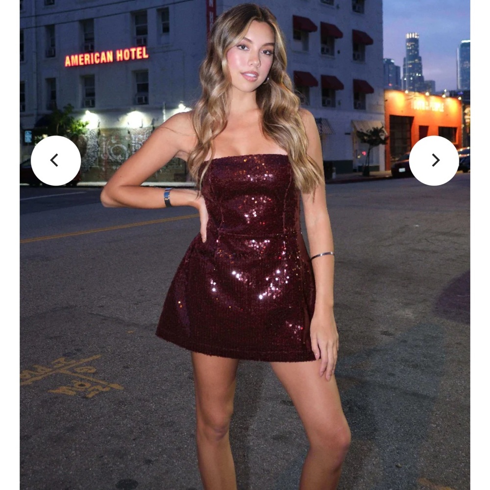 American Threads Wine Sequin Strapless Dress romp… - image 1